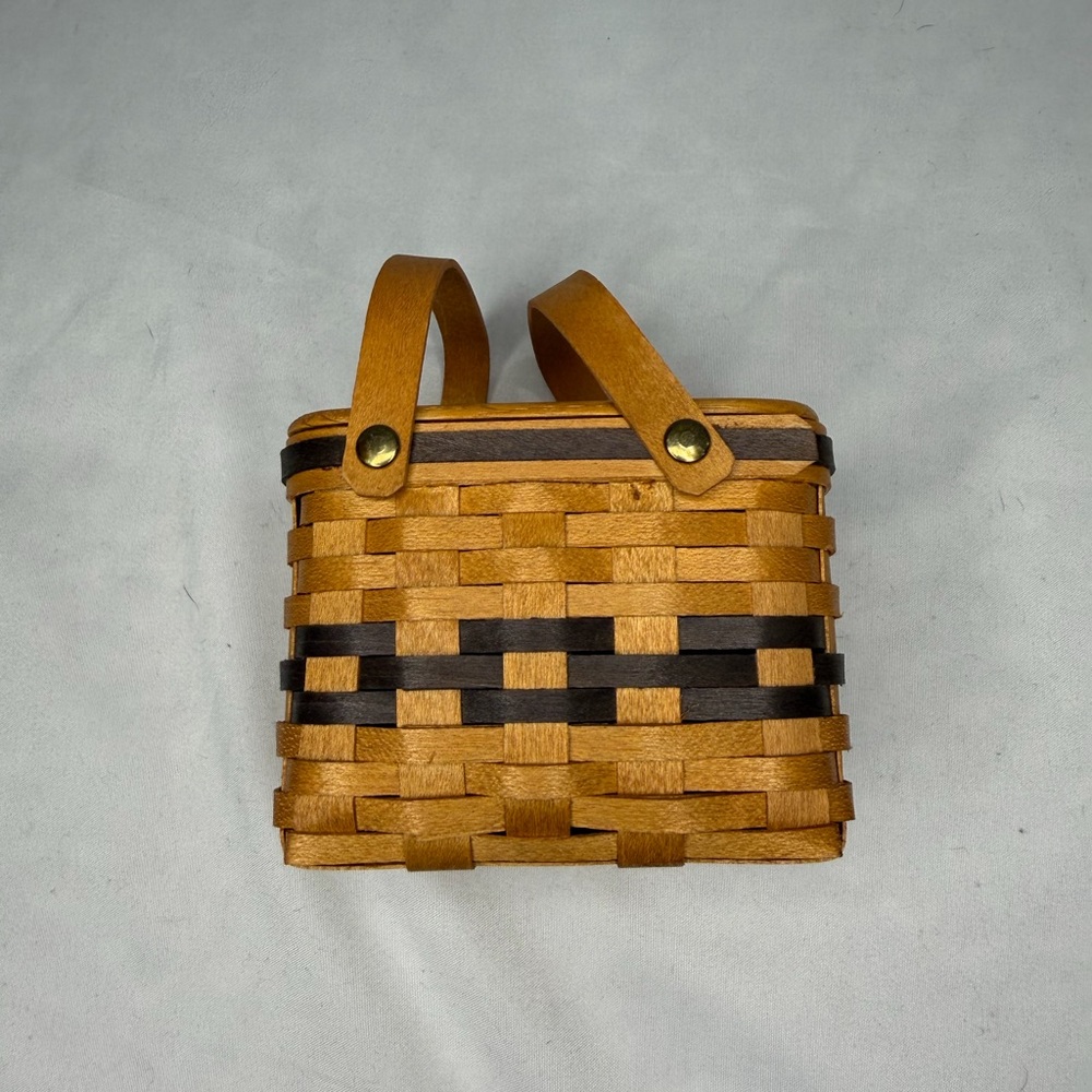 Longaberger bwb mini basket